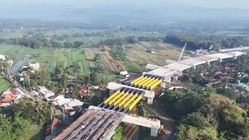 Jalan Tol Jogja–Solo Seksi 2 Memburu Progres 66,39% Meski Hadapi Perkampungan dan Ring Road Sleman