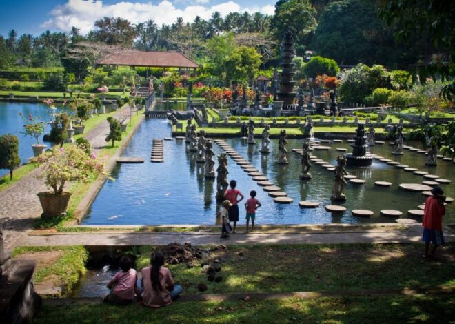 Jauh dari Kota, Taman Tirta Gangga di Bali Timur 2 Jam dari Denpasar